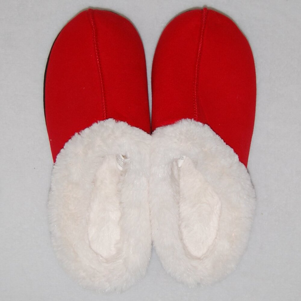 NWOT Cabernet Slippers, Women Size 9-10 L, Red